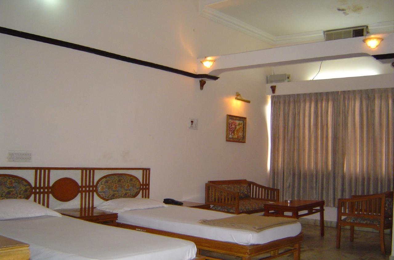 Amogha International Hotel Chitradurga Exteriér fotografie